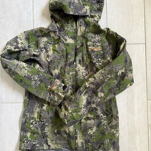 Sitka Gear Women’s Dew Point Jacket size large